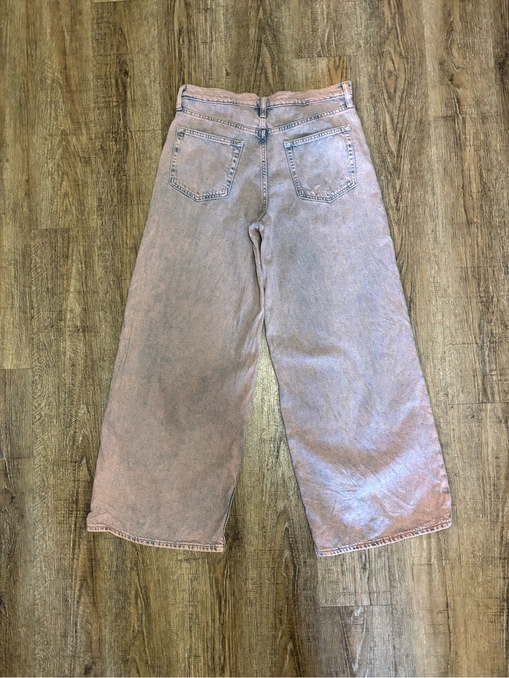 GAP Wide-Leg Jeans in Light Pink Wash - Picture 2 of 6